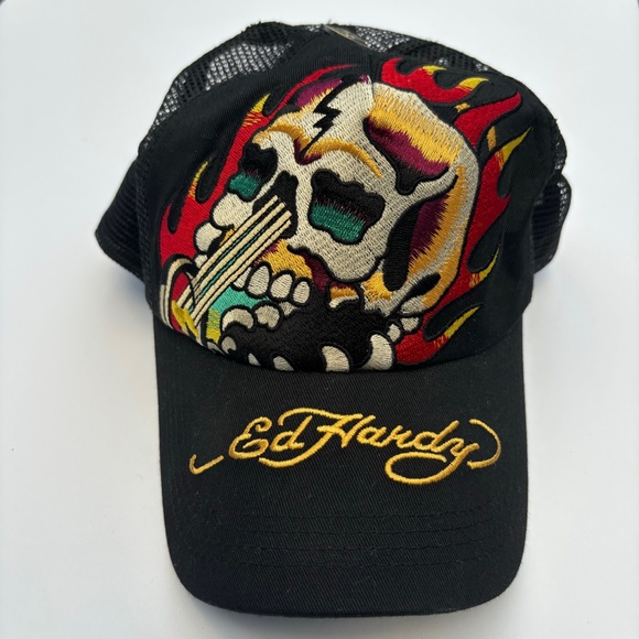 Ed Hardy Embroidered Skull Trucker Cap - Unisex - Picture 1 of 10
